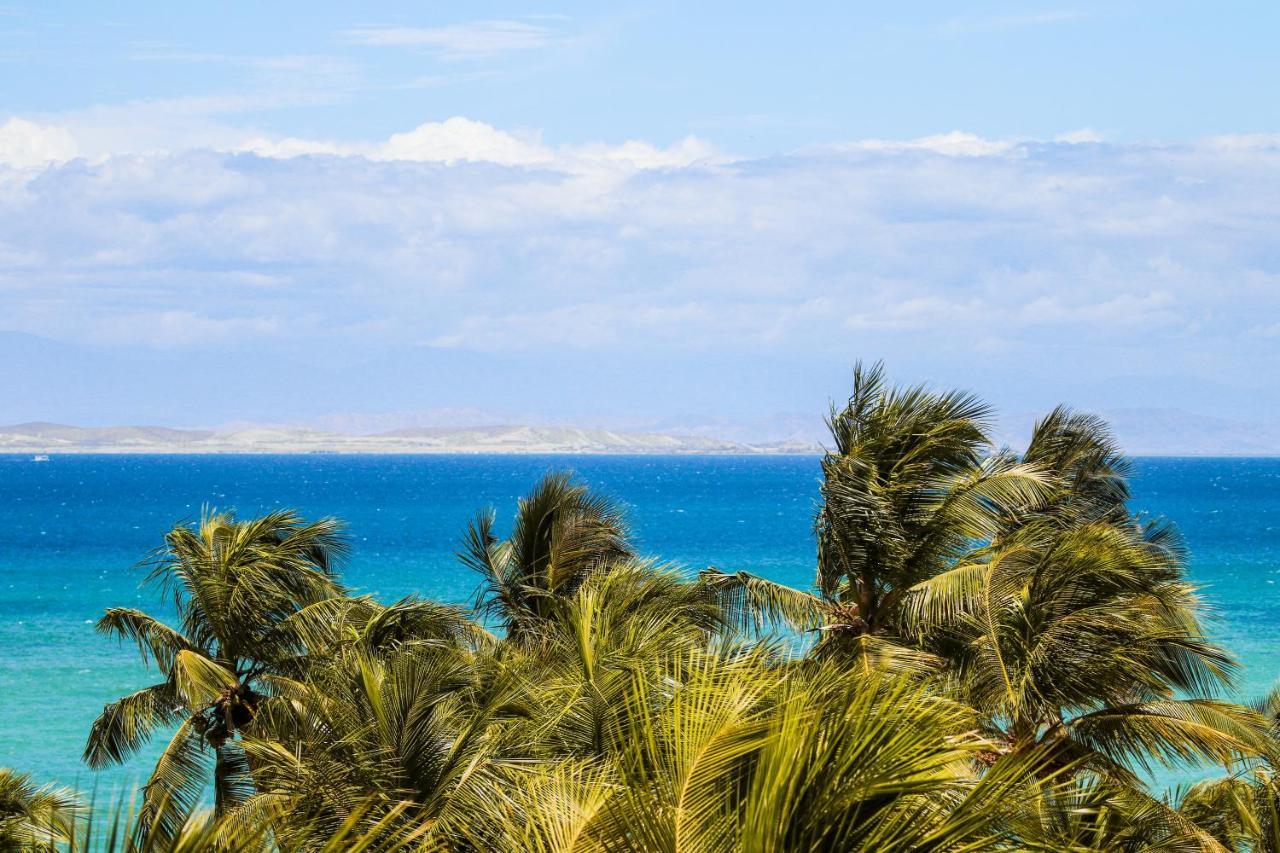 Hotel California Playa El Yaque Eksteriør billede
