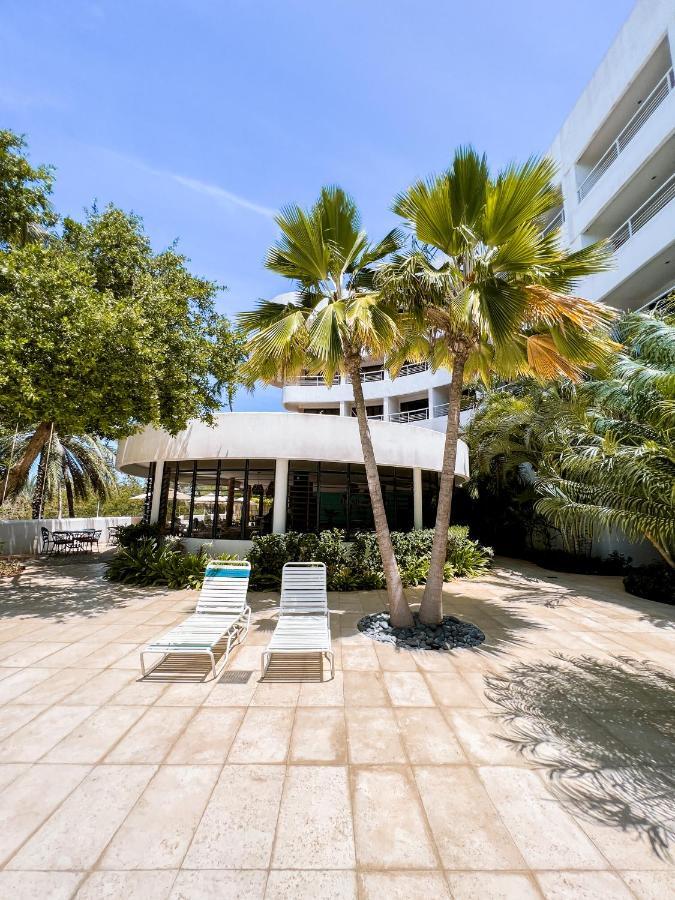 Hotel California Playa El Yaque Eksteriør billede