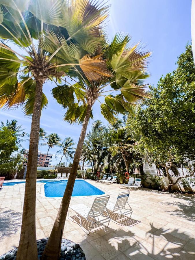 Hotel California Playa El Yaque Eksteriør billede